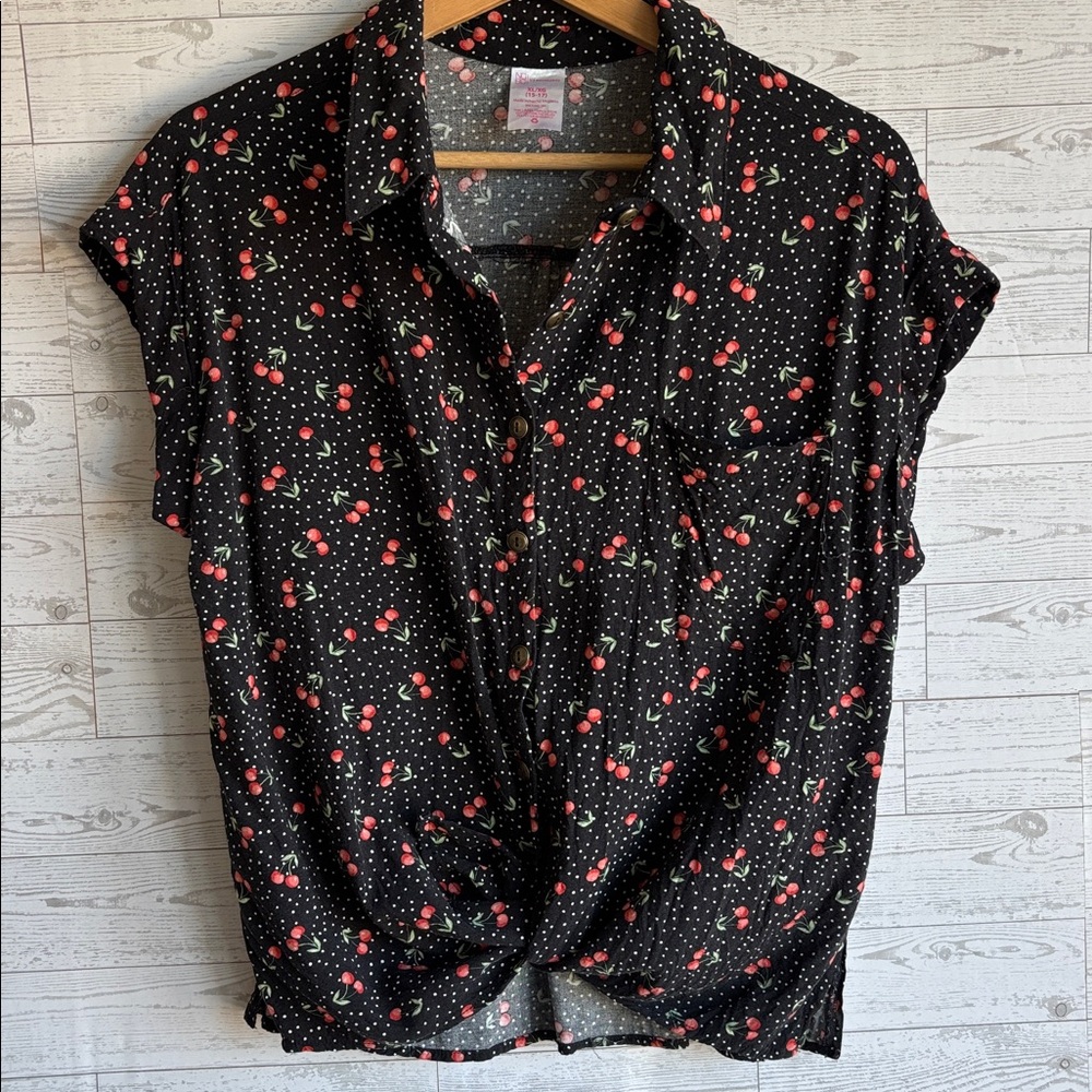 Pinup Couture Black‎ Red Cherry Retro camp Shirt Top tie Blouse size xl
